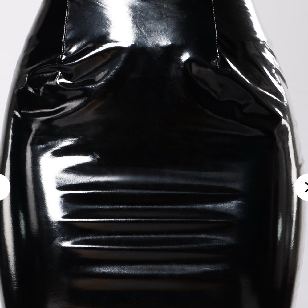 Fashion Nova Glossy Black Vinyl Skirt